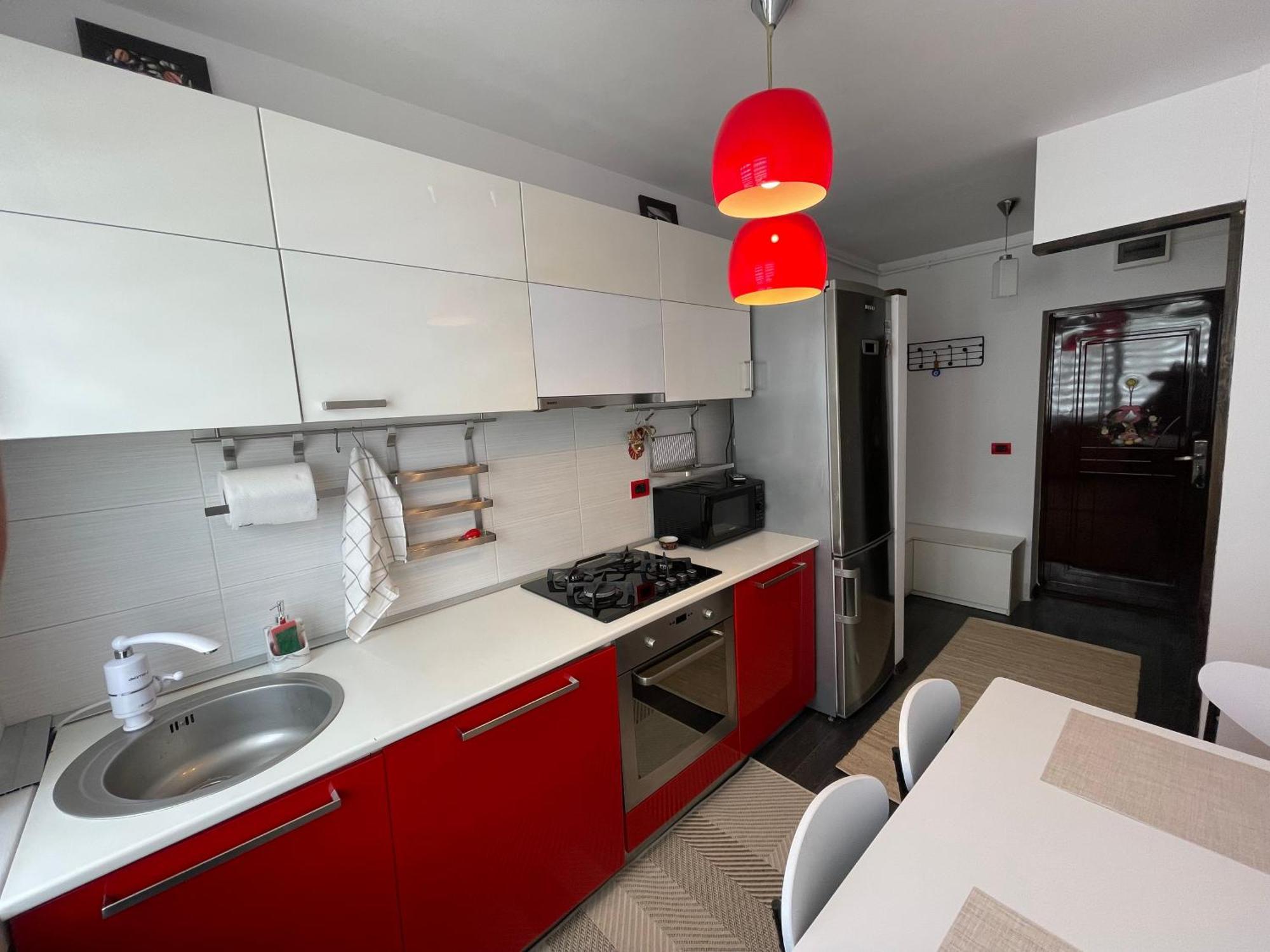 Apartament Centru Vechi ไกรโอวา ภายนอก รูปภาพ